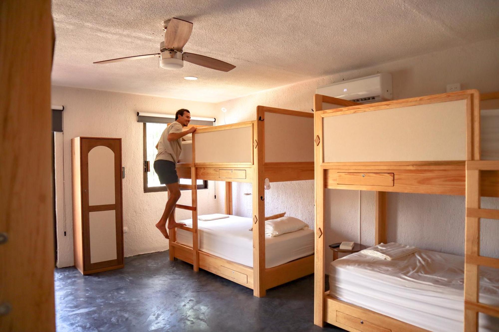 Casa Encuentro De Joaquin Garcia Hostel Merida Bagian luar foto